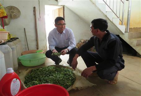 打贏脫貧攻堅(jiān)戰(zhàn)——冶建公司吹響嘹亮沖鋒號(hào)！