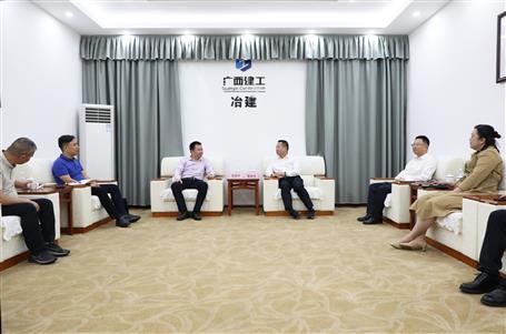 洪進興到冶建公司調(diào)研指導(dǎo)工作